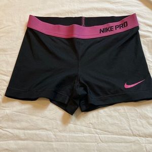 Black Nike Pro Volleyball / Athletic shorts women’s Small